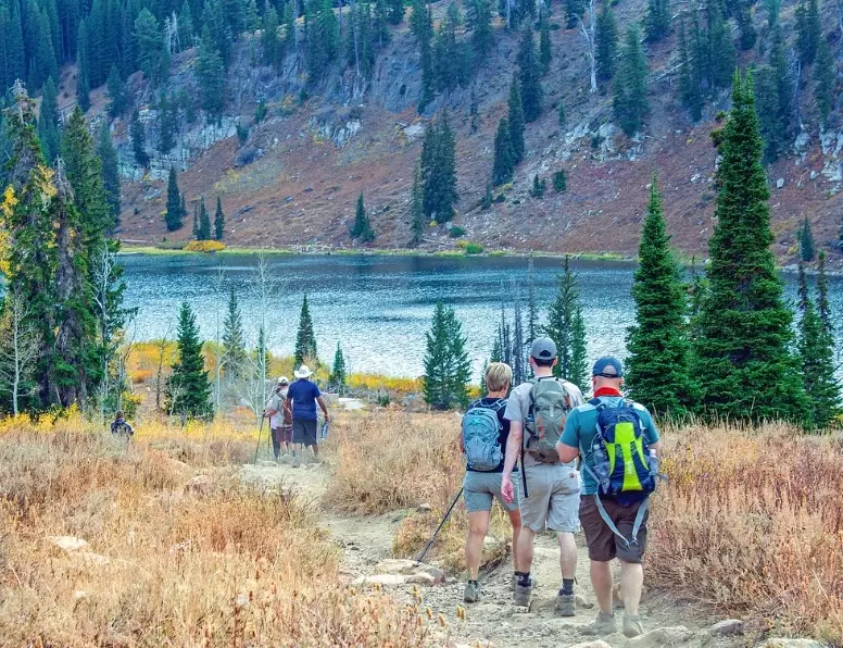 group hiking near me