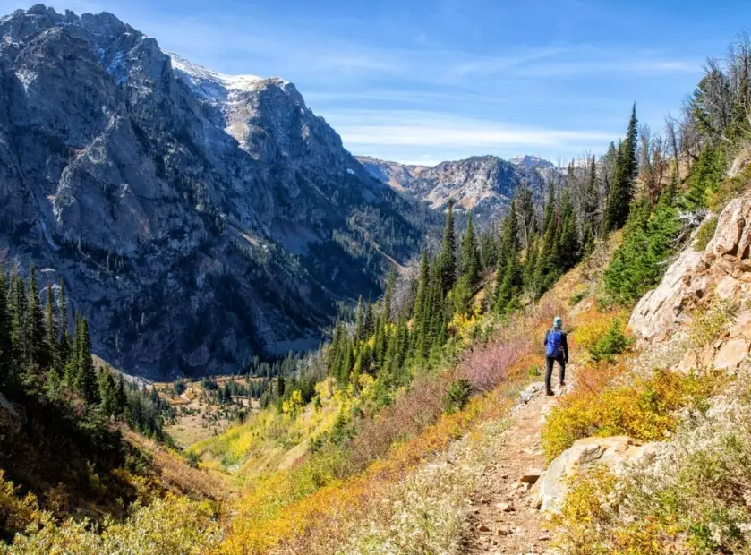 hiking trails in national parks