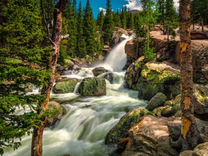 waterfall hikes national parks