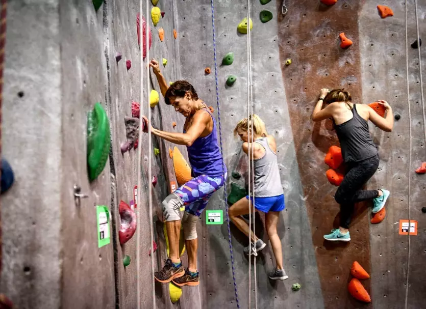 bouldering near me