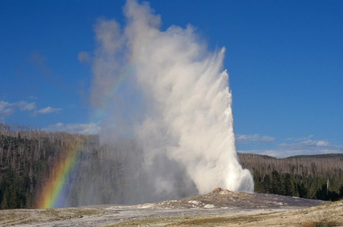 Yellowstone geyser predictions