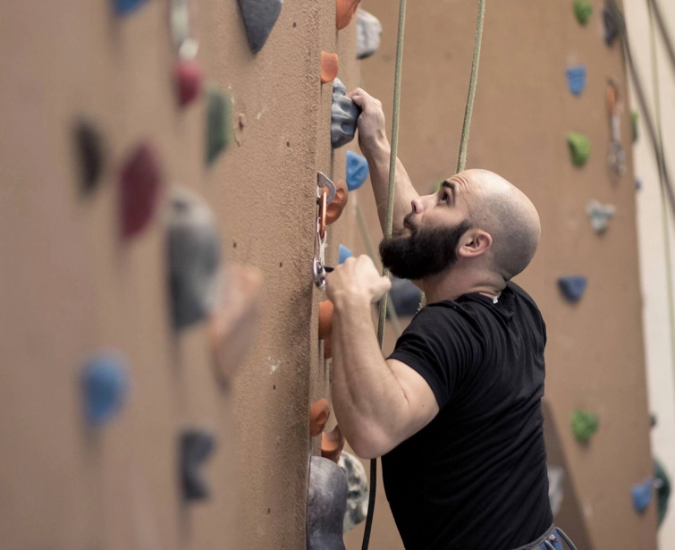 how to get climbing certified