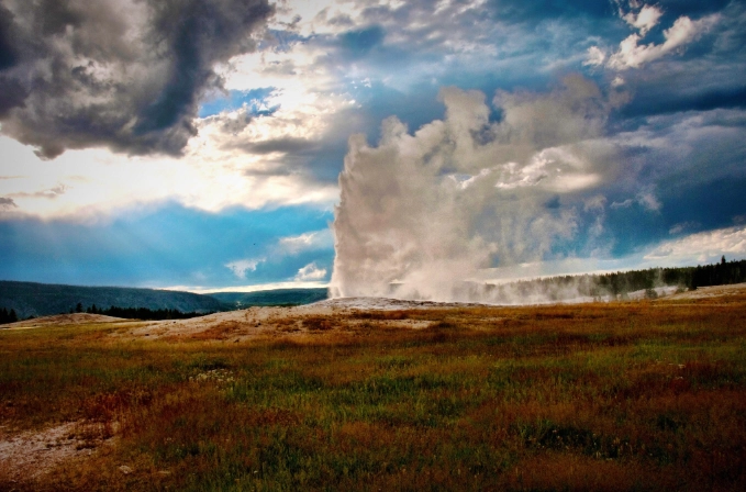 Old Faithful eruption times