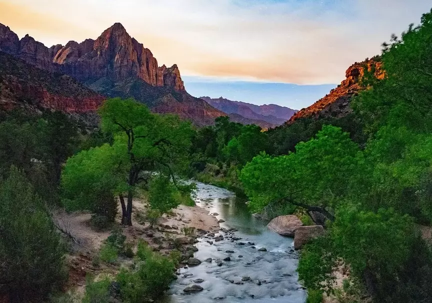 Watchman Trail shuttle