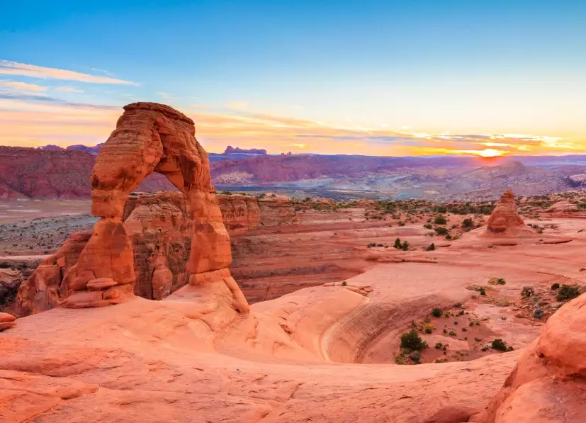 best hikes arches