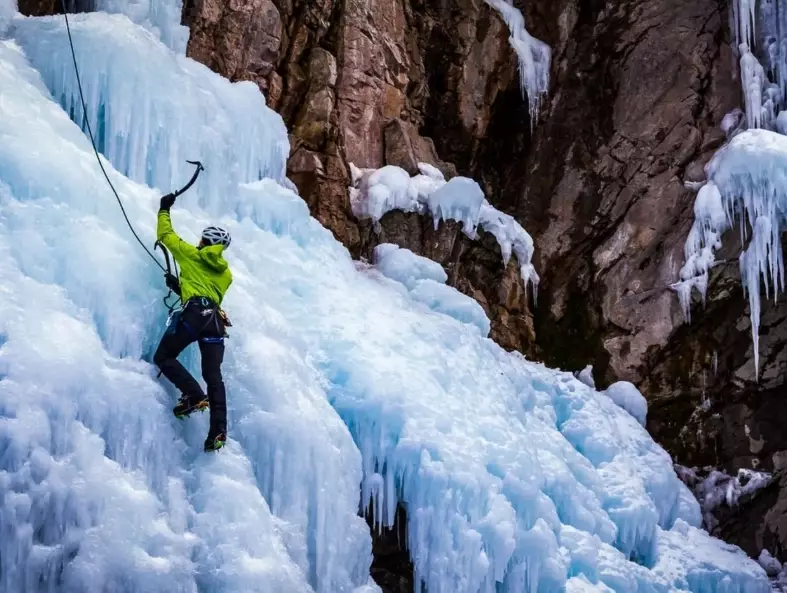 ice climbing competition