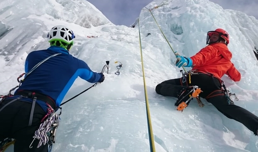 What are the three types of mountaineering?