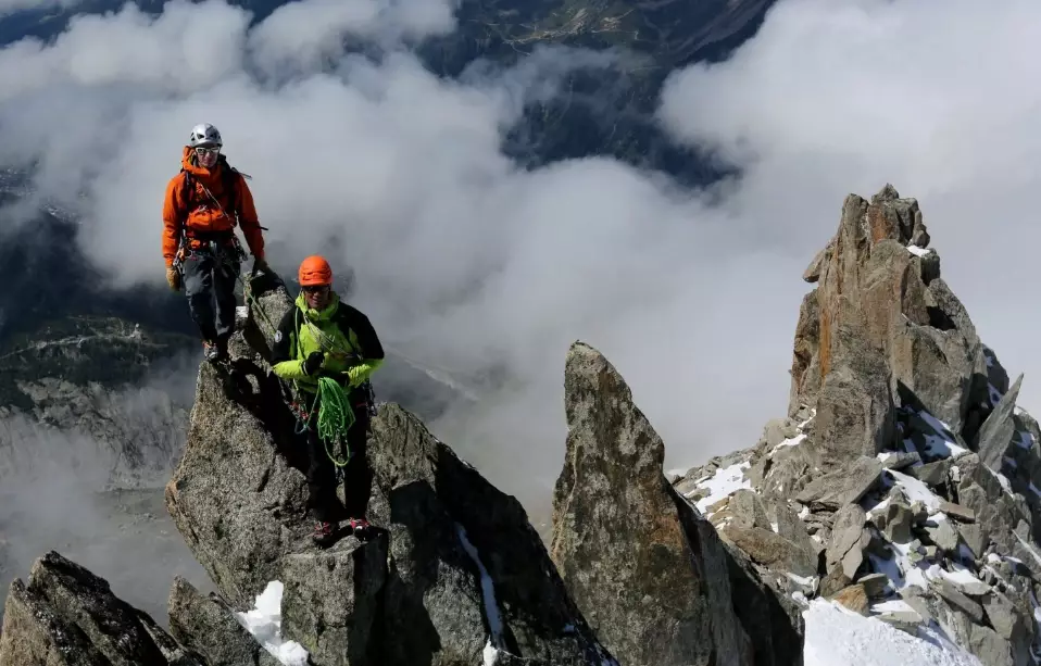 mountain climbing safety tips mountain climbing safety tips