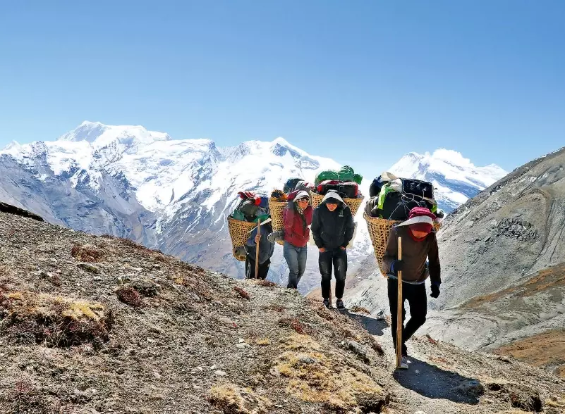 Mount Everest summit deadline
