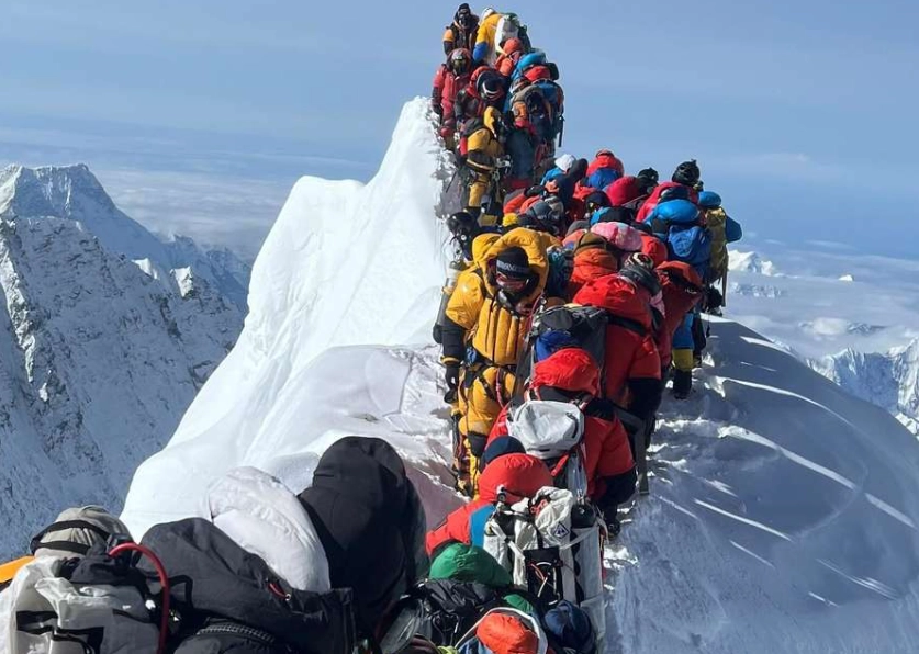 climbing safety on Everest
