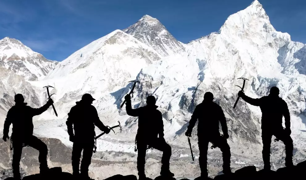 Everest expedition sponsorship