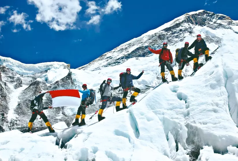 climb Mount Everest without cost