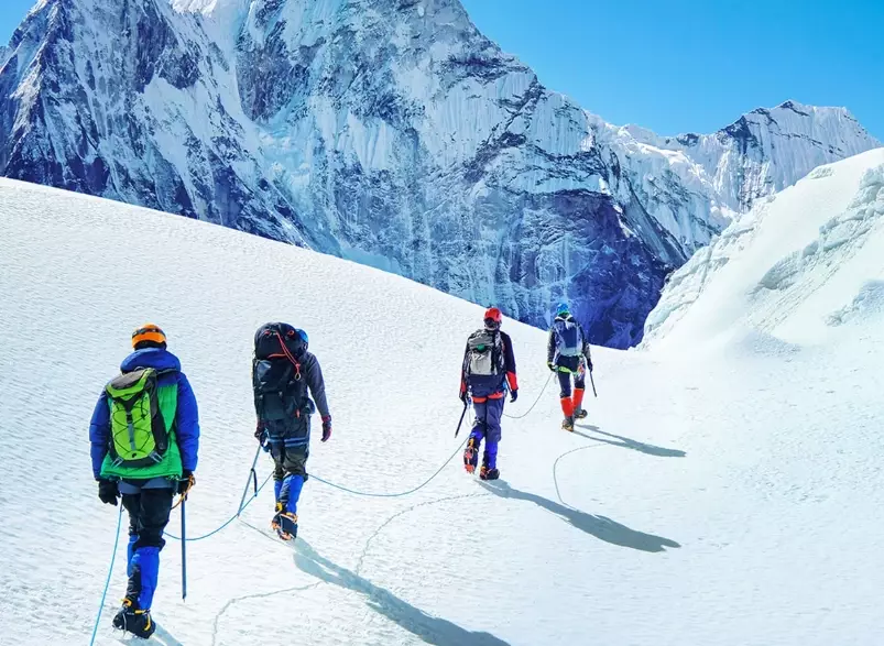 climb Mount Everest for beginners