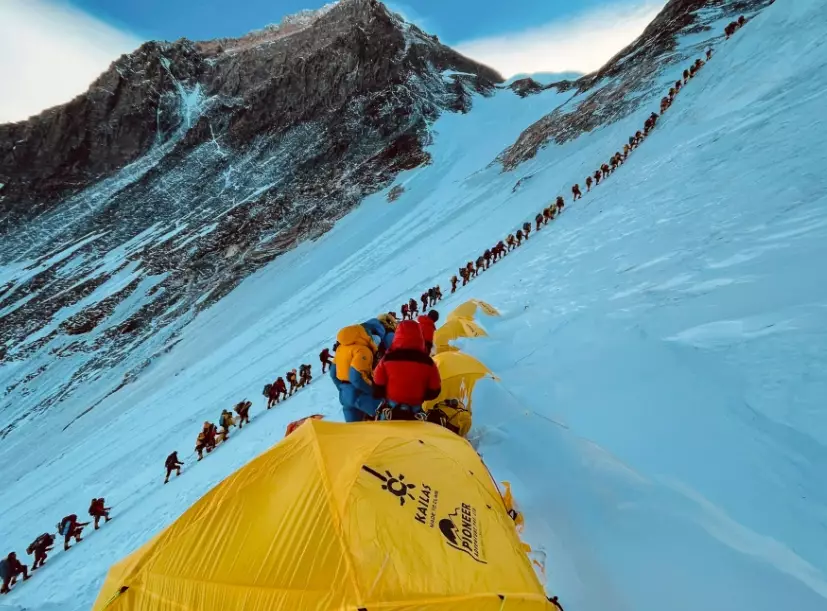 How hard is it to climb to the top of Mount Everest?