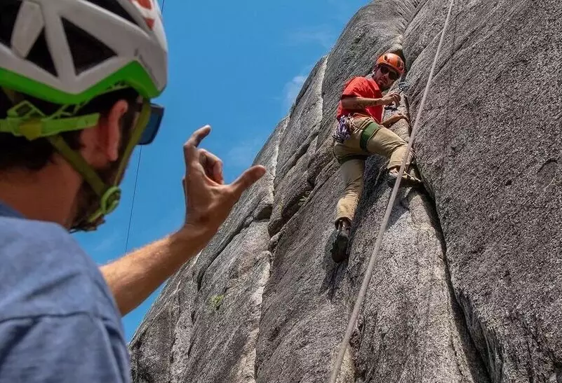 is rock climbing safe for beginners is rock climbing safe for beginners