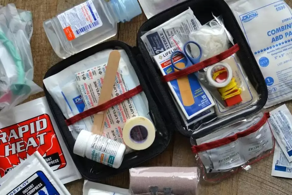 what to put in a first aid kit what to put in a first aid kit