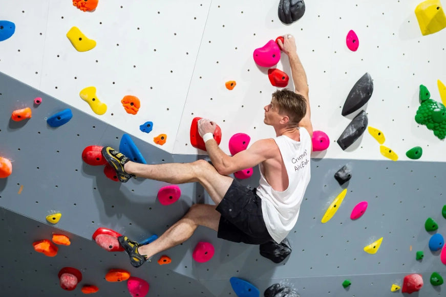 indoor climbing training