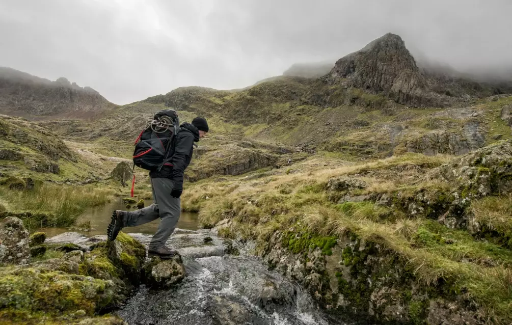 hiking safety tips hiking safety tips