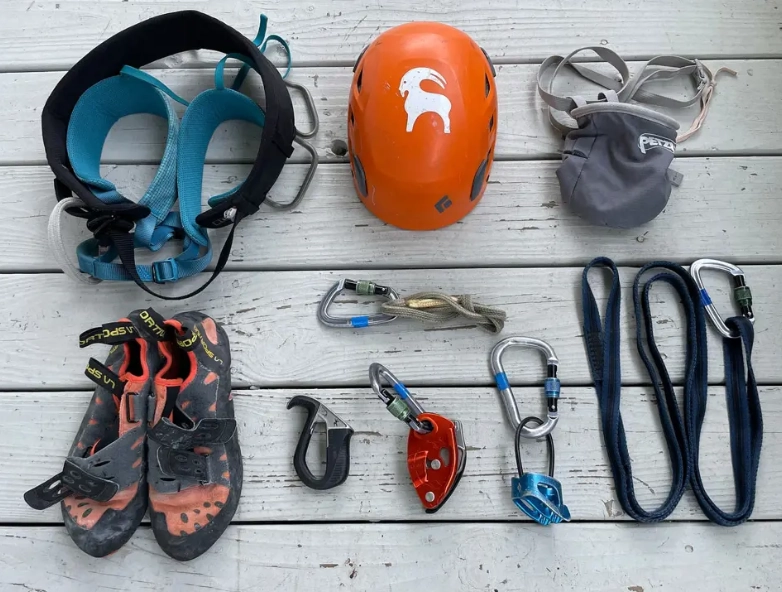 bad climbing attire